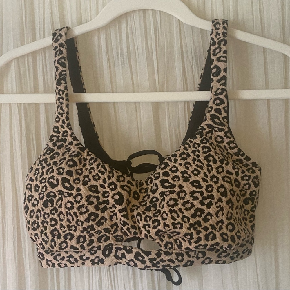 Animal Print Sports Bra by Time and Tru, in Size Medium (8-10)